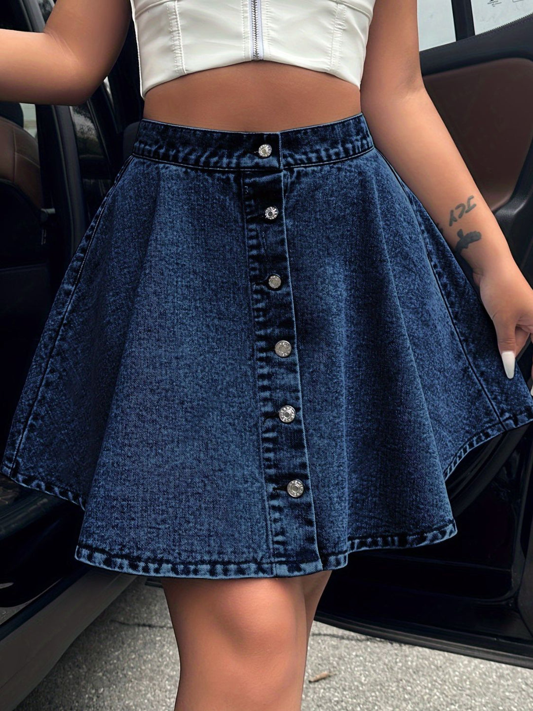 Buttoned Mini Denim Skirt - SharpDuds