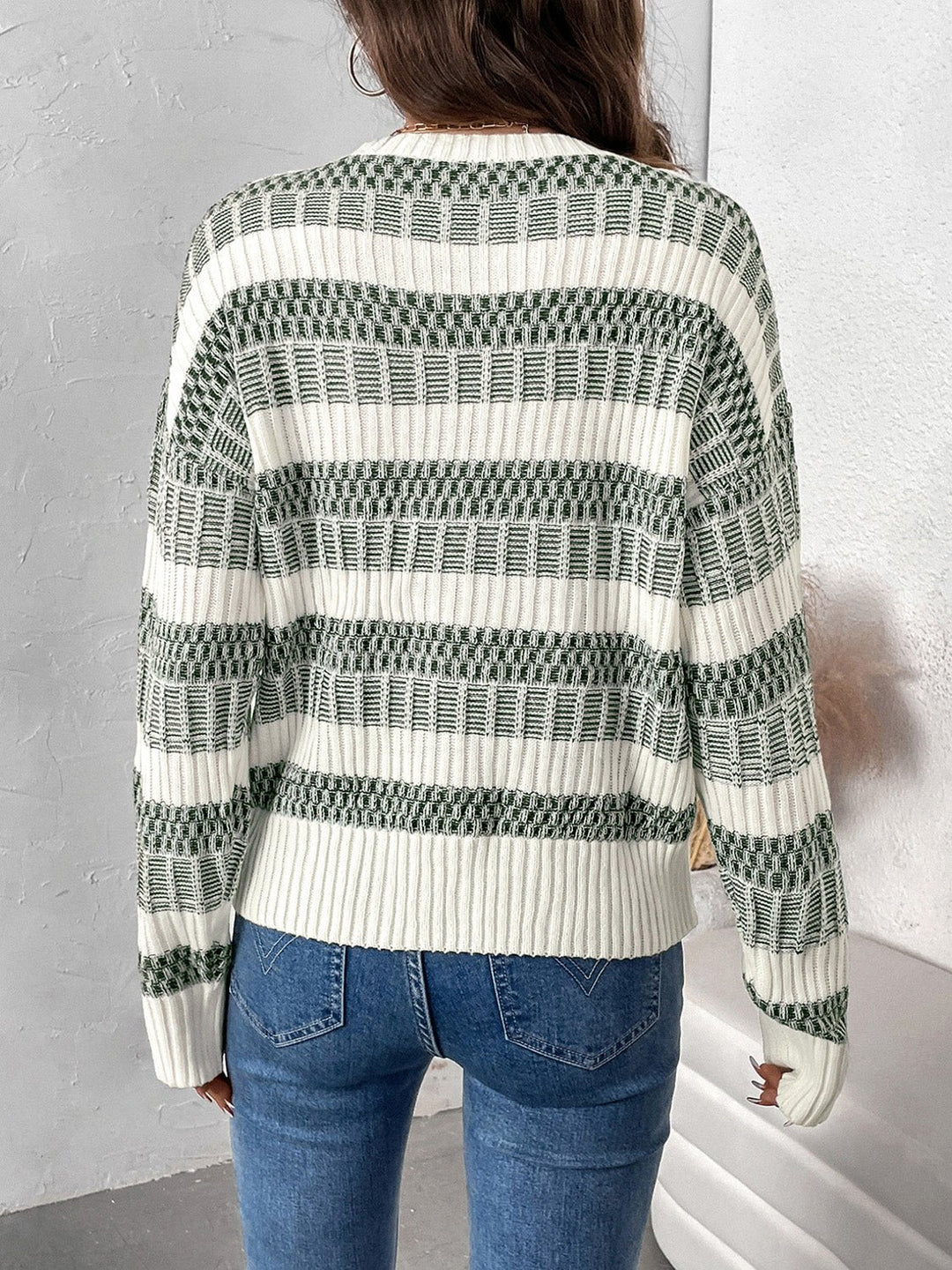 Contrast Round Neck Long Sleeve Sweater - SharpDuds