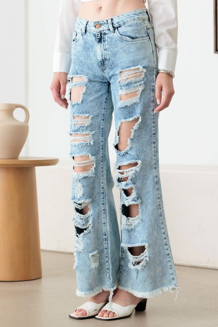 Distressed Frayed Hem Flare Jeans - SharpDuds