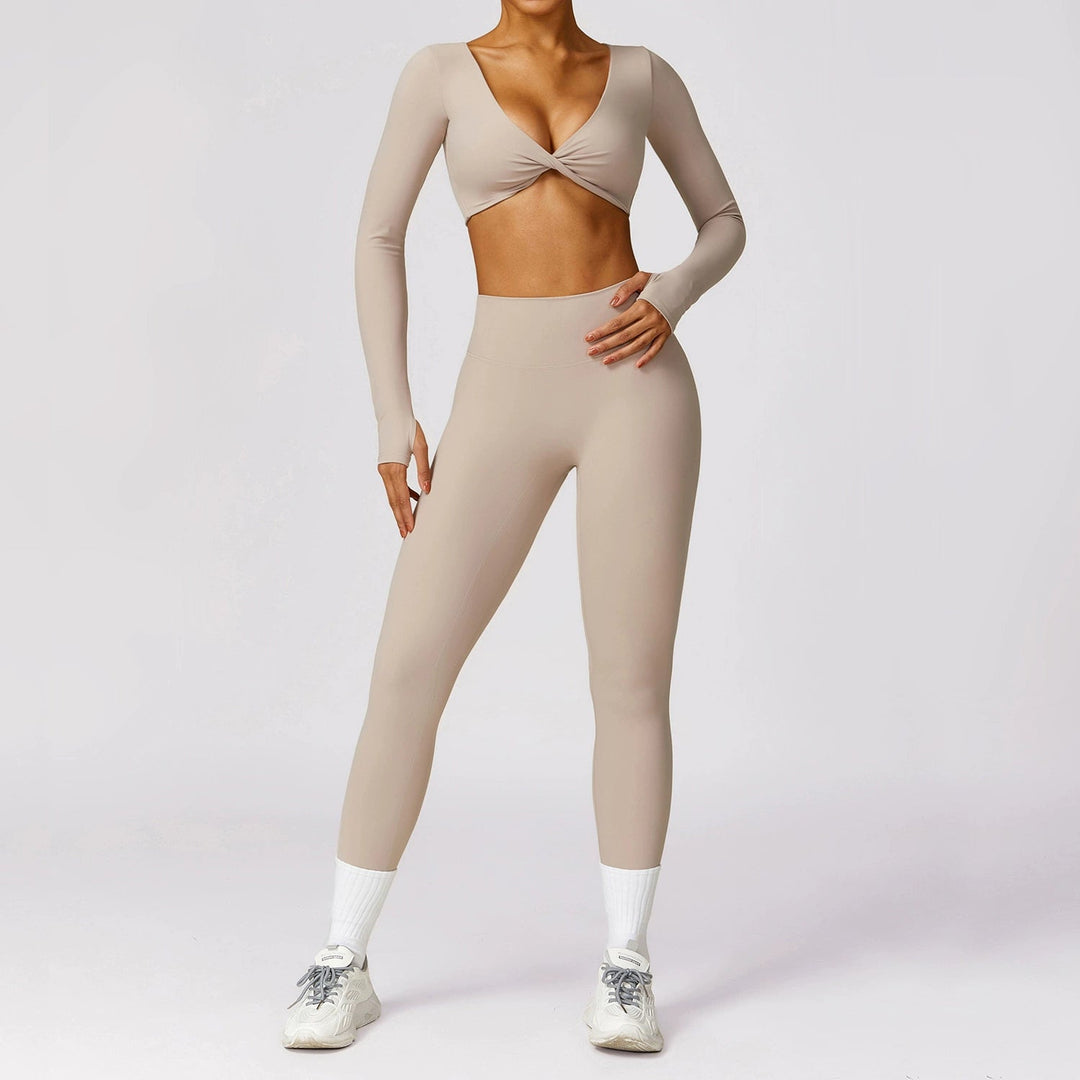 Long Sleeve Quick-Drying Running Fitness Two-piece Sports/ Yoga Suit - www.SharpDuds.com