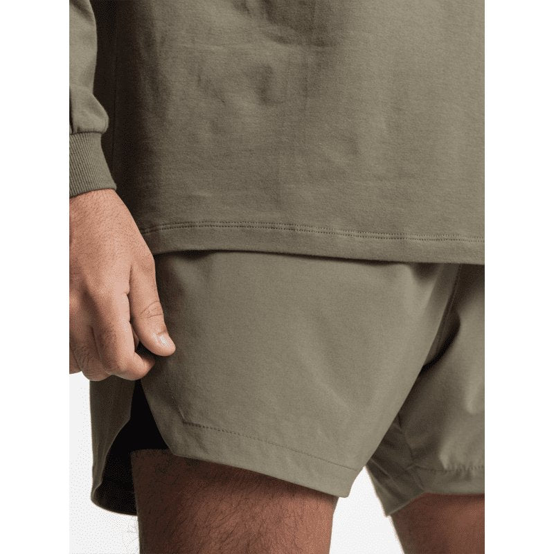 Performance Fusion Multi-Pocket Shorts - www.SharpDuds.com