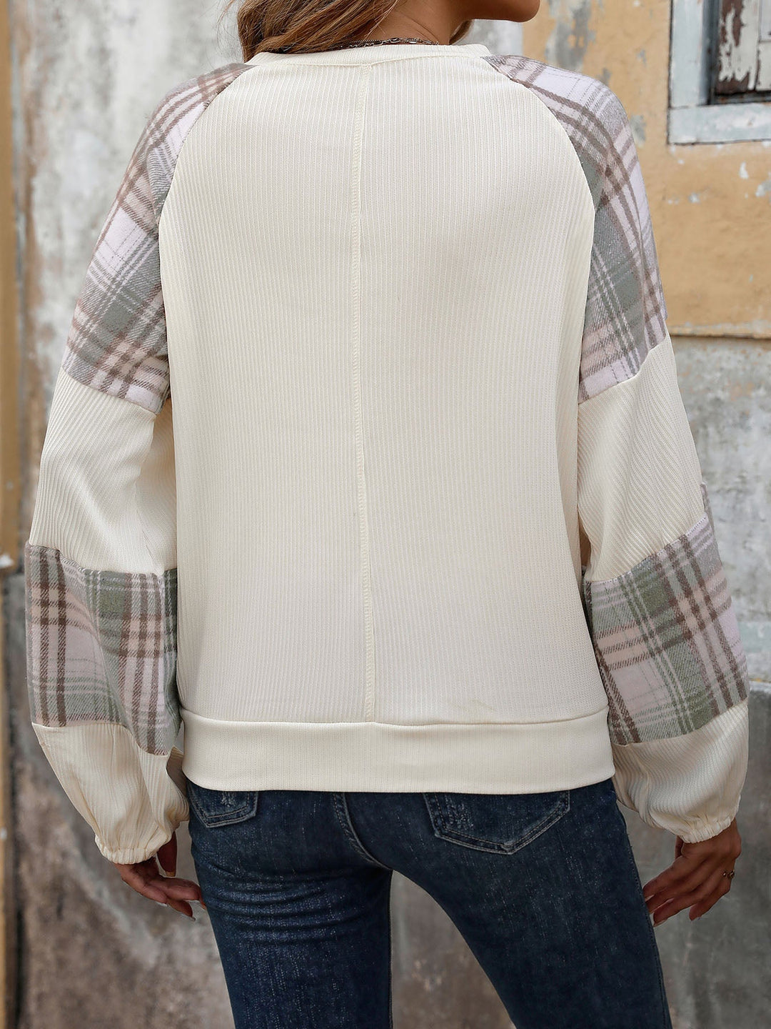 Plaid Round Neck Long Sleeve Sweatshirt - SharpDuds