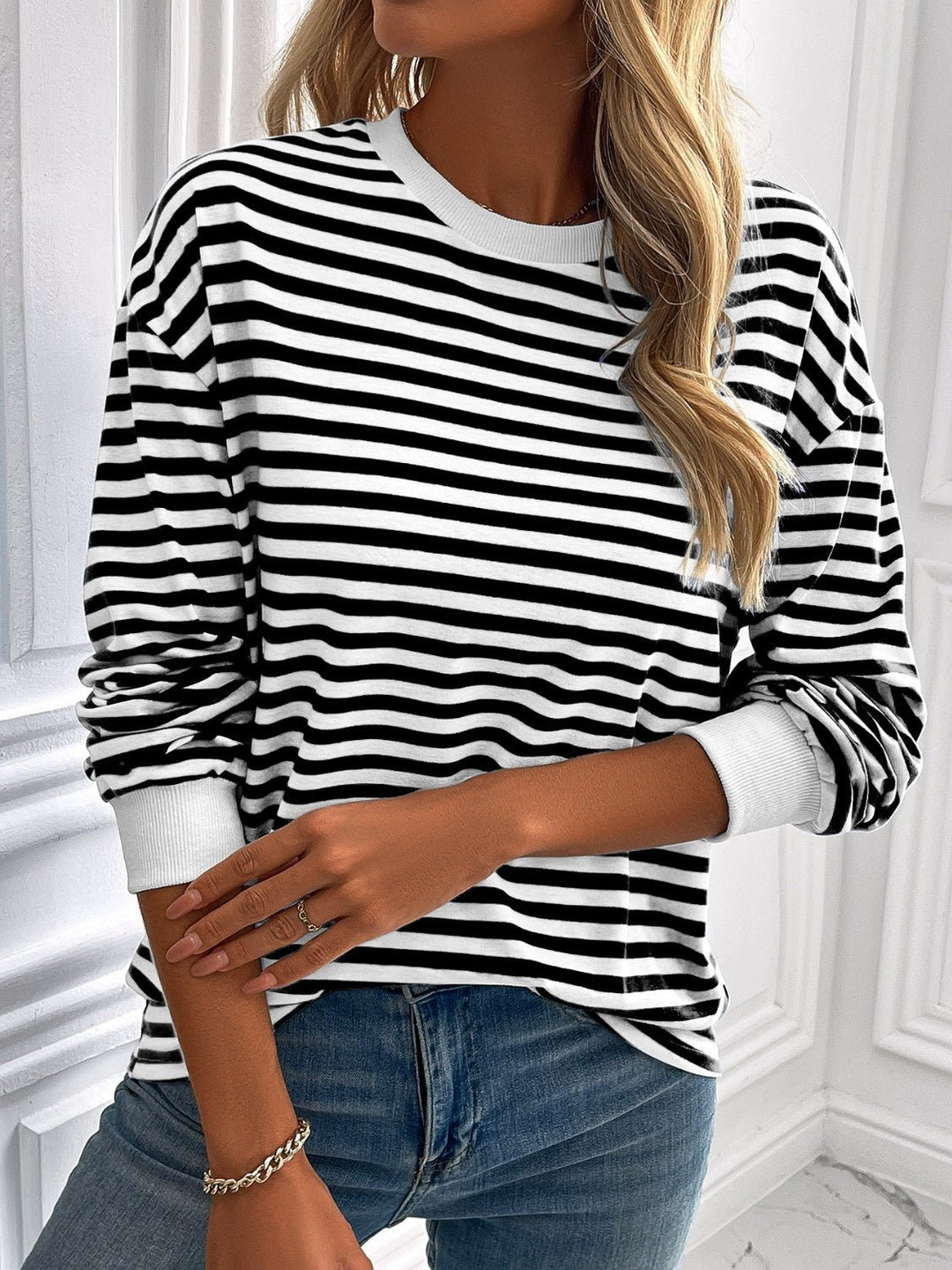 Striped Round Neck Long Sleeve Sweatshirt - SharpDuds